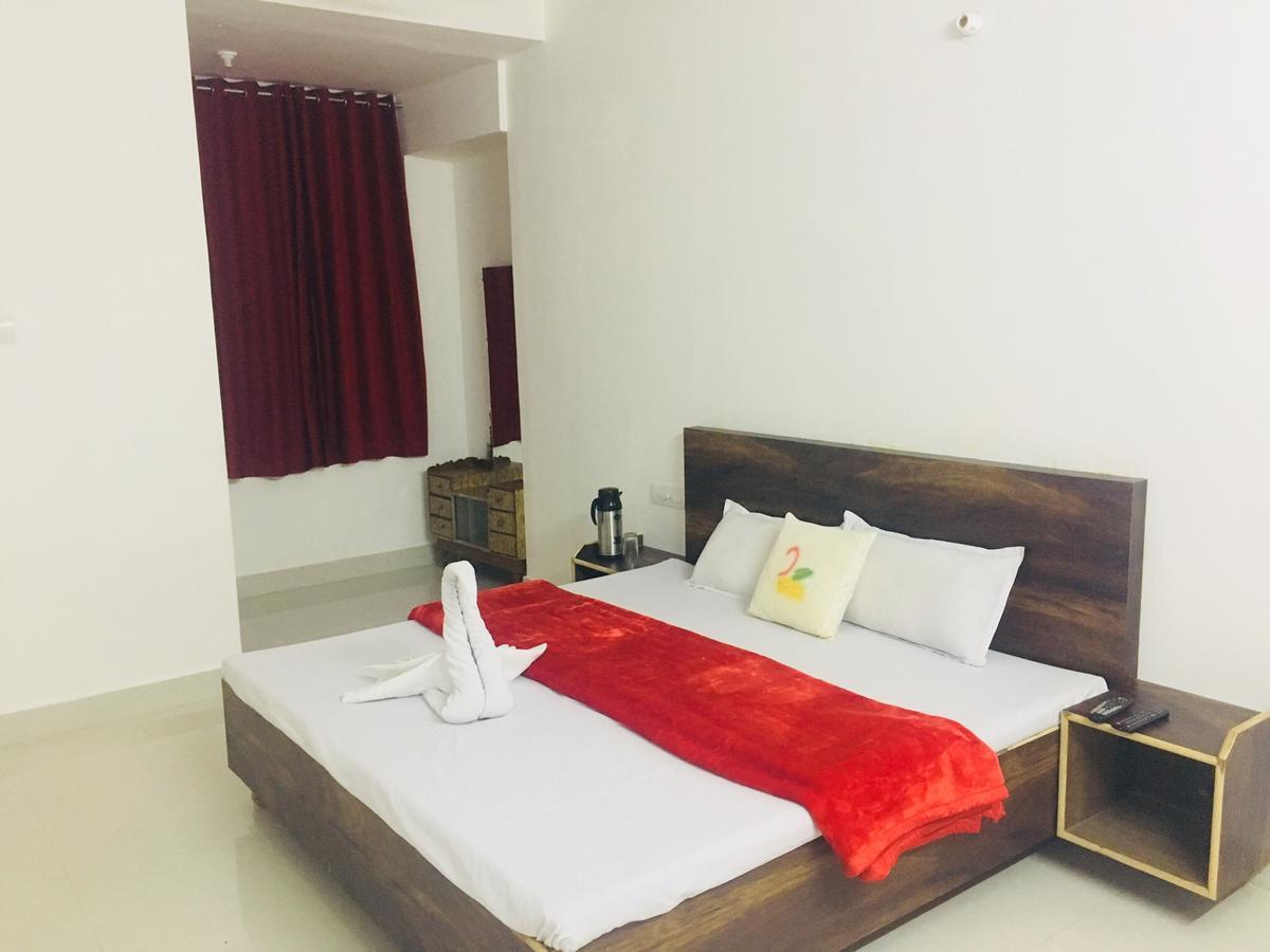 Hotel Santosh Guest House Τζοντχπούρ Εξωτερικό φωτογραφία