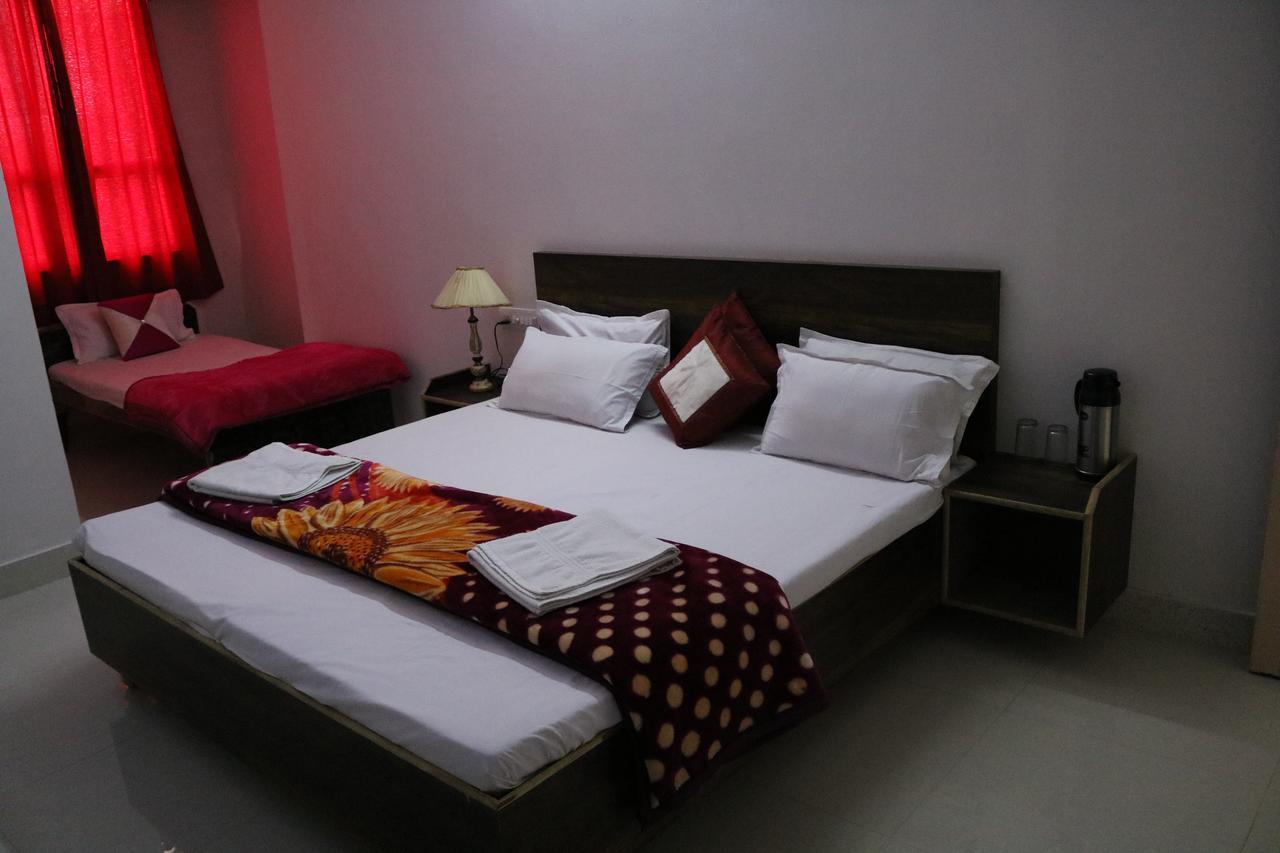 Hotel Santosh Guest House Τζοντχπούρ Εξωτερικό φωτογραφία