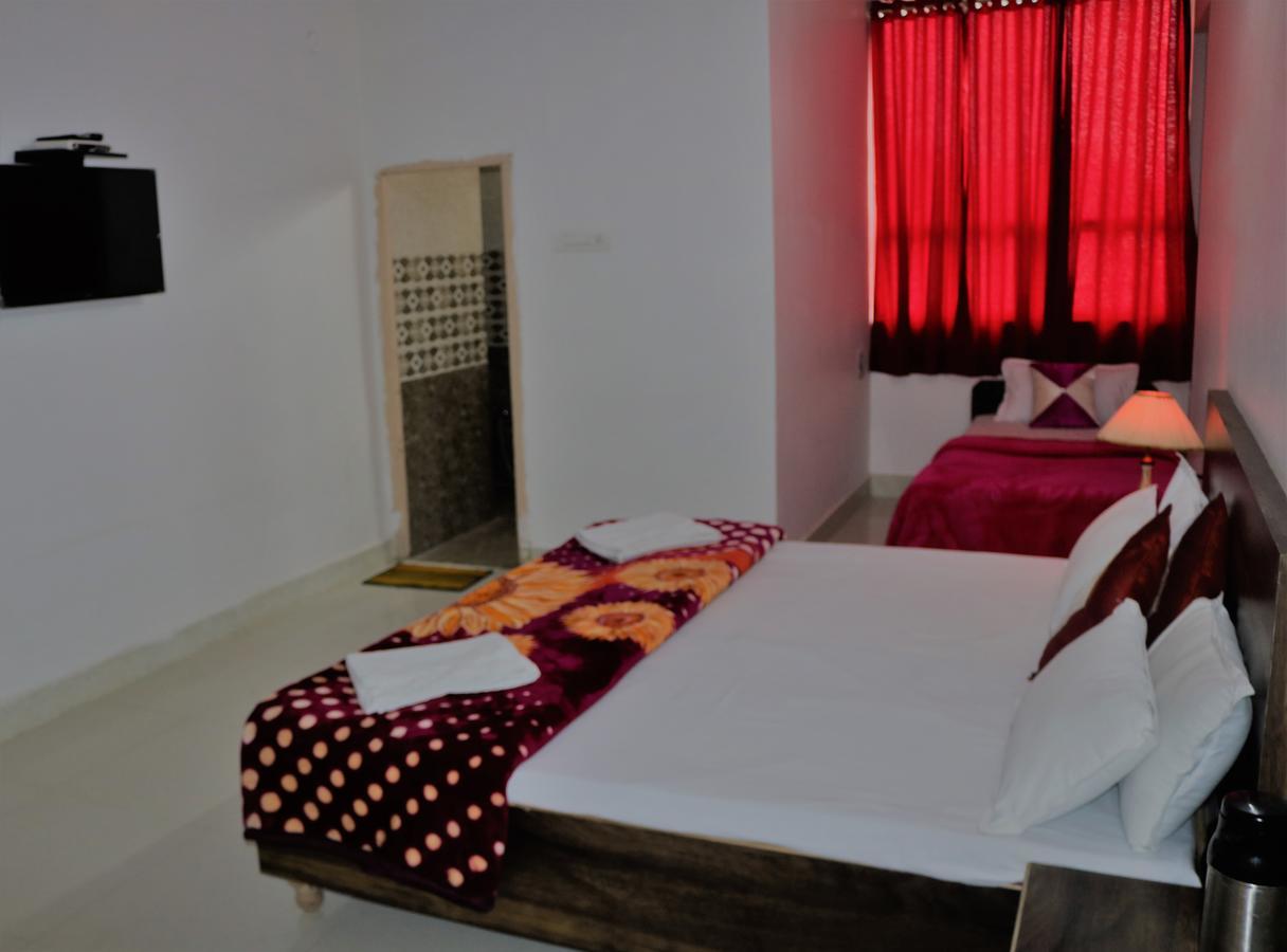 Hotel Santosh Guest House Τζοντχπούρ Εξωτερικό φωτογραφία