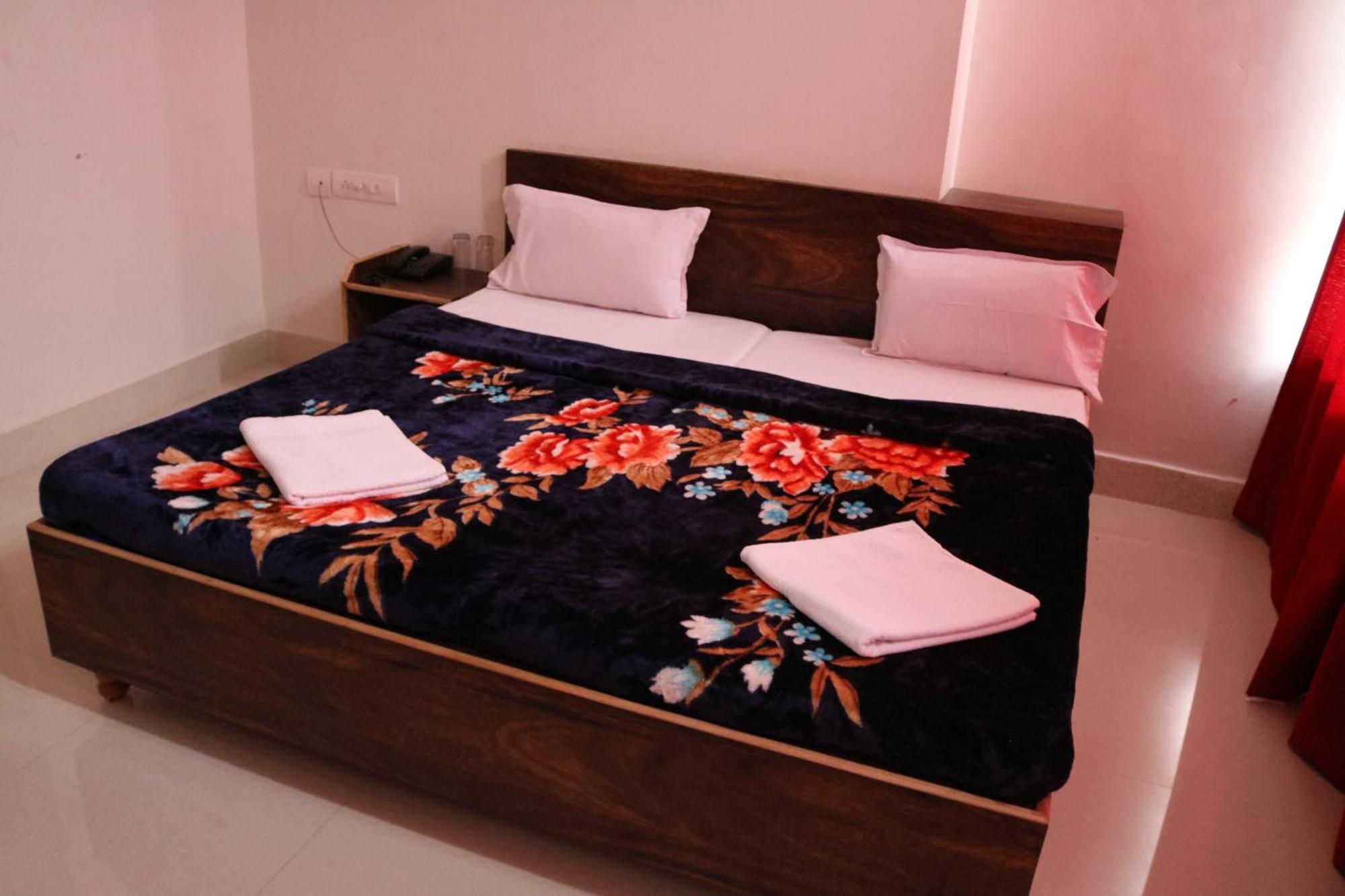 Hotel Santosh Guest House Τζοντχπούρ Εξωτερικό φωτογραφία