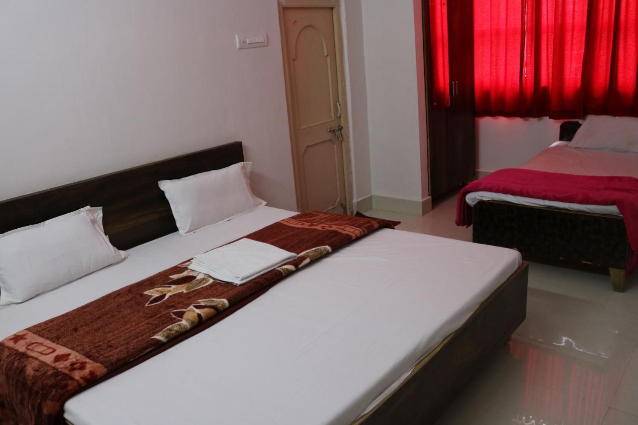 Hotel Santosh Guest House Τζοντχπούρ Εξωτερικό φωτογραφία